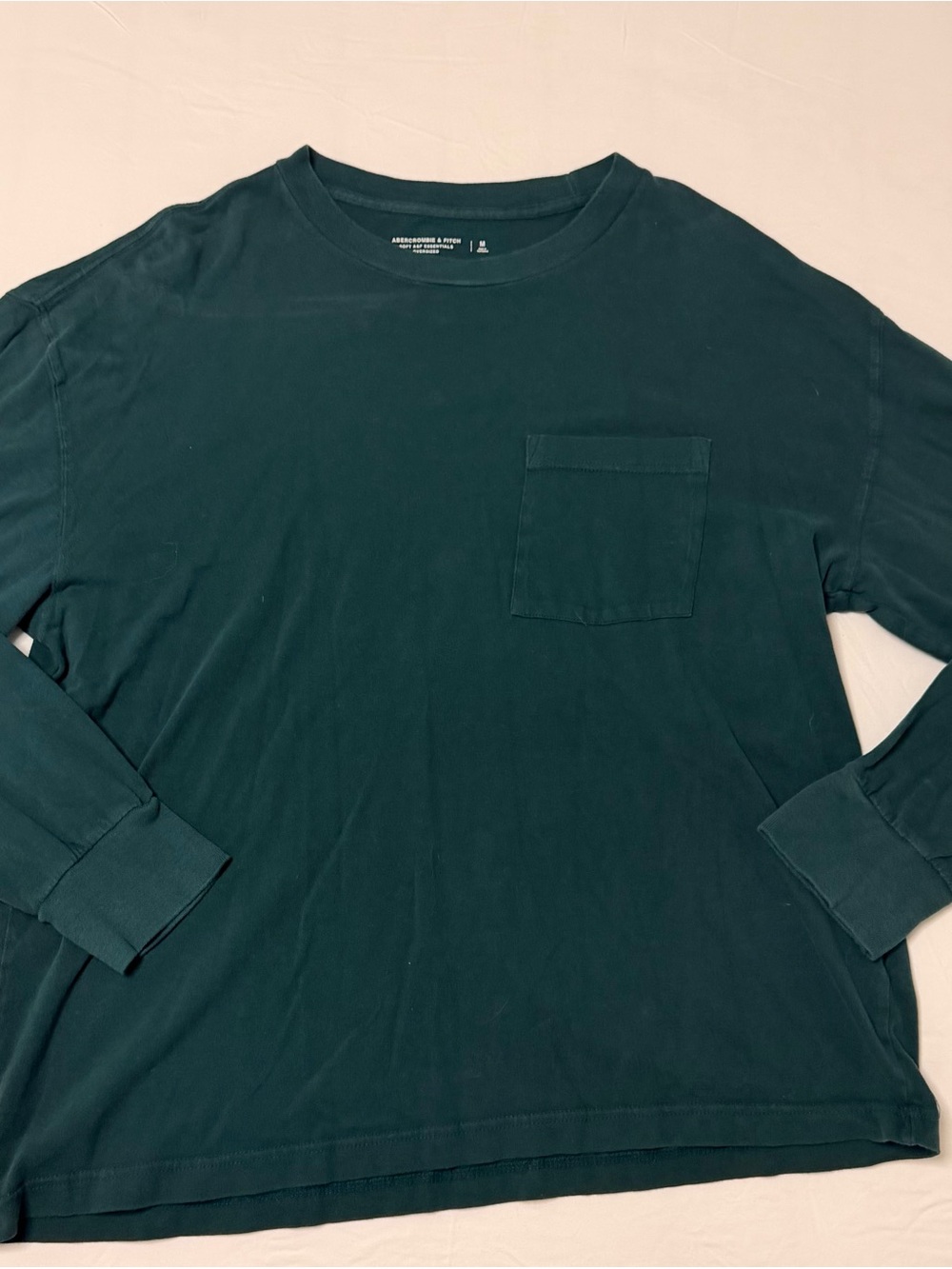 Abercrombie & Fitch Long Sleeve Pocket Tee - Forest Green